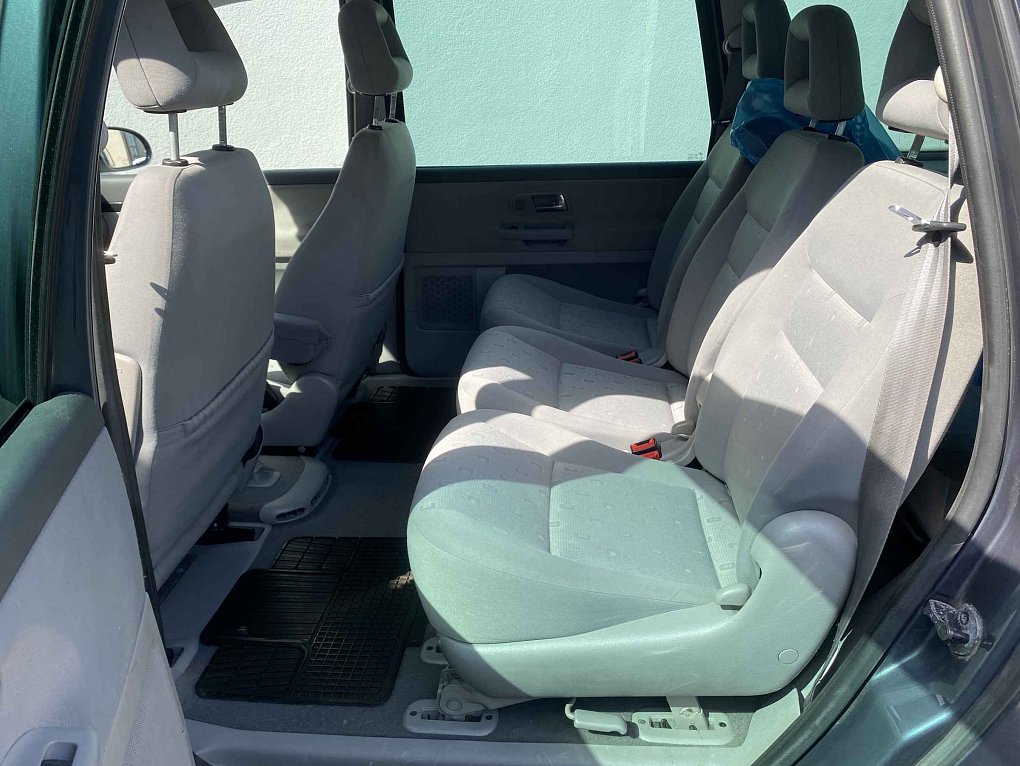 Volkswagen Sharan 2.0i 