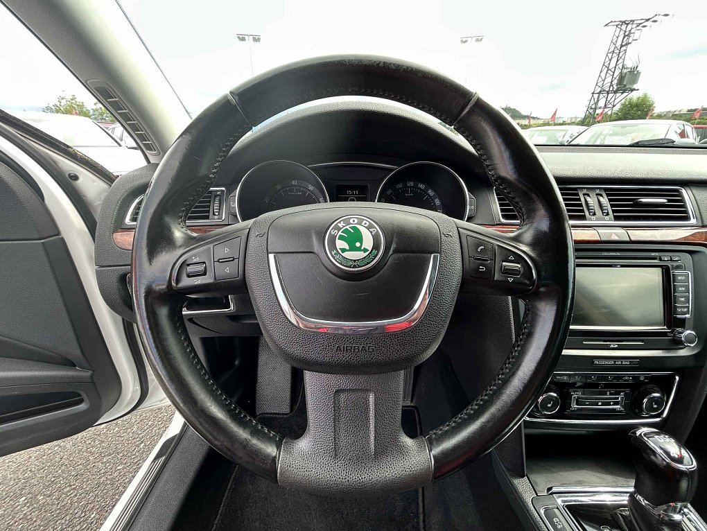 Škoda Superb II 3.6 V6  4x4