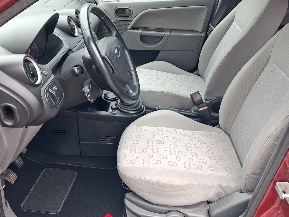 Ford Fiesta 1.3i 
