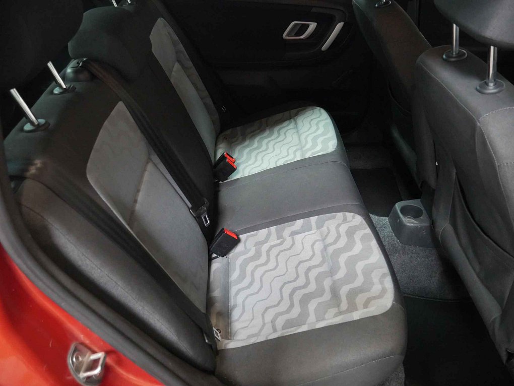 Škoda Fabia II 1.2i 
