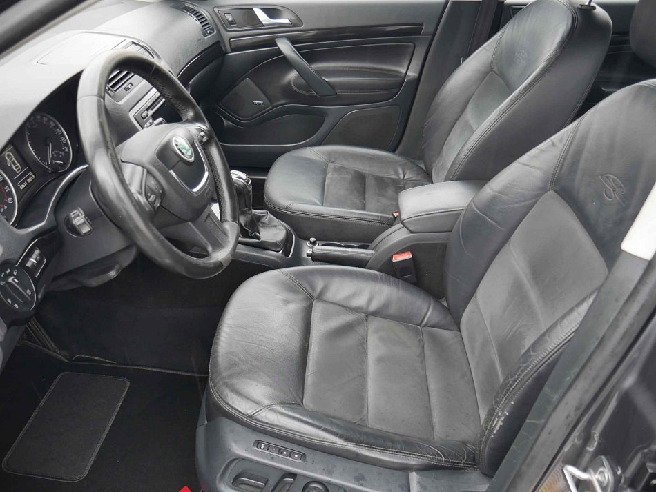 Škoda Octavia II 2.0TDi L&K 4x4