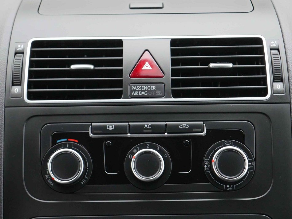 Volkswagen Touran 1.6 TDi 