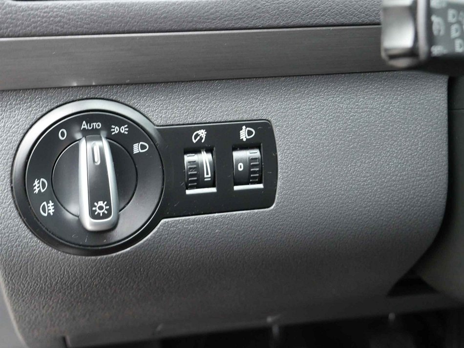 Volkswagen Touran 1.6 TDi 