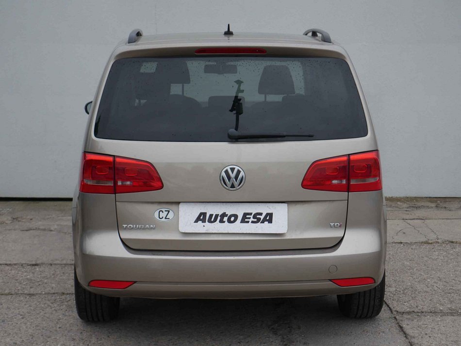 Volkswagen Touran 1.6 TDi 
