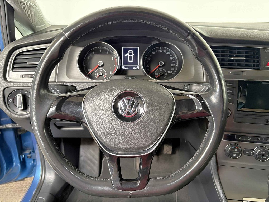 Volkswagen Golf 1.2 TSi 
