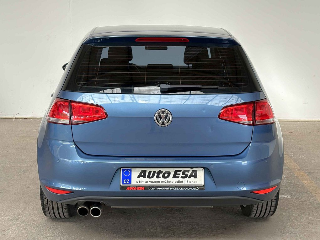 Volkswagen Golf 1.2 TSi 