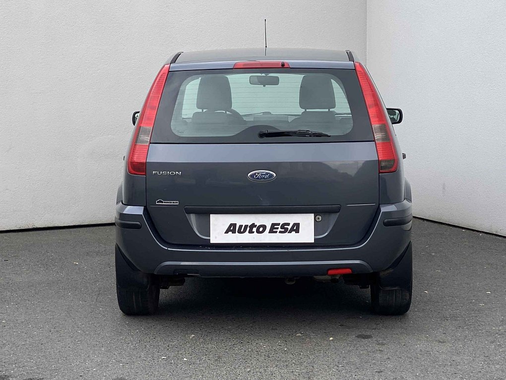Ford Fusion 1.4 i 