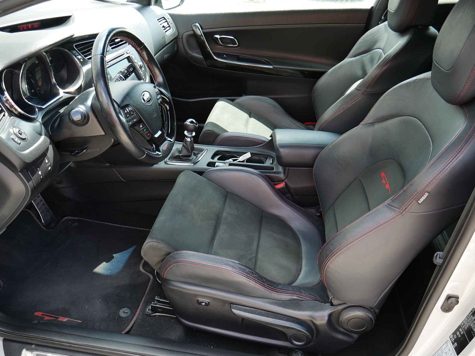 Kia Ceed 1.6T-GDi 