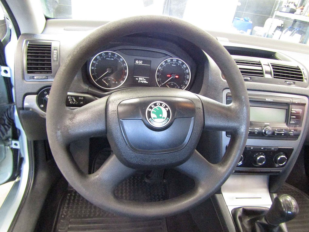 Škoda Octavia II 1.6 TDi 
