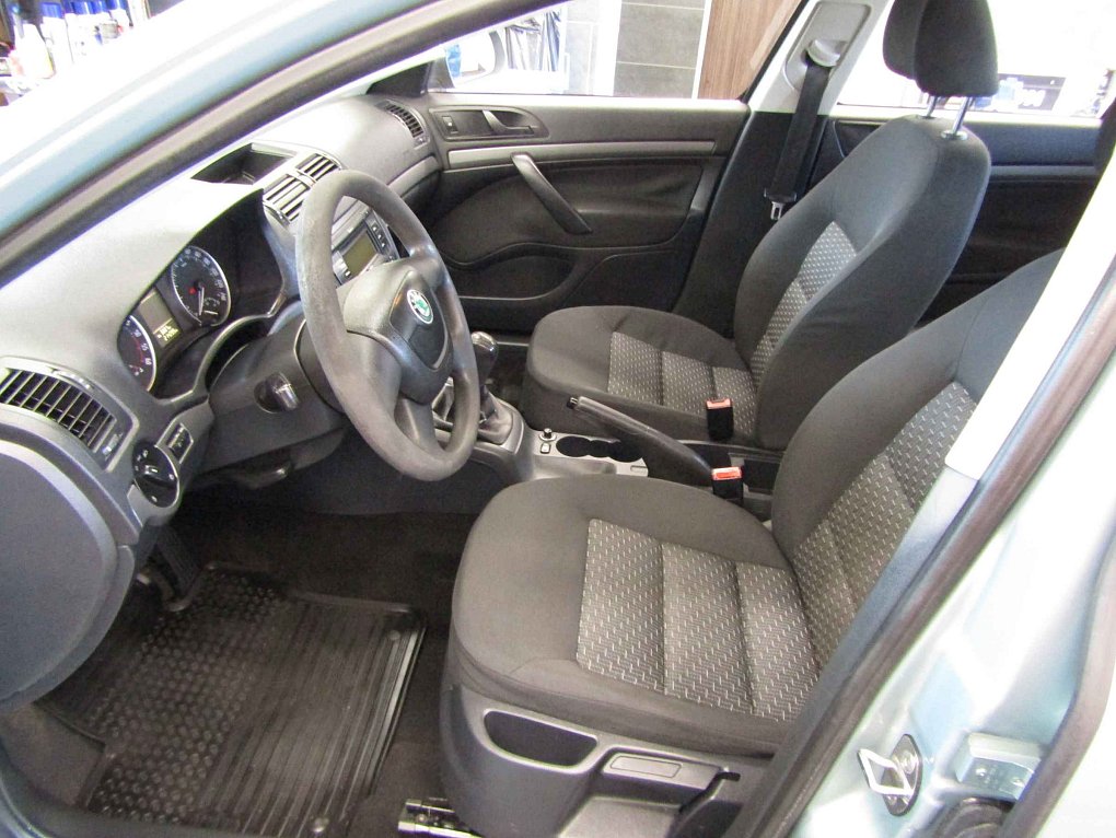 Škoda Octavia II 1.6 TDi 
