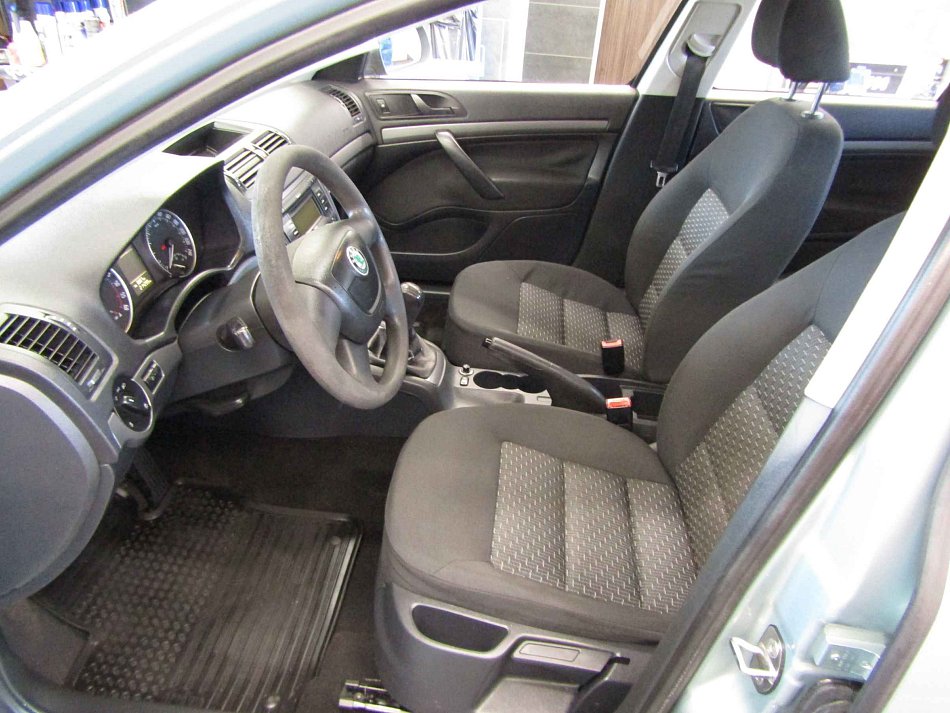 Škoda Octavia II 1.6 TDi 