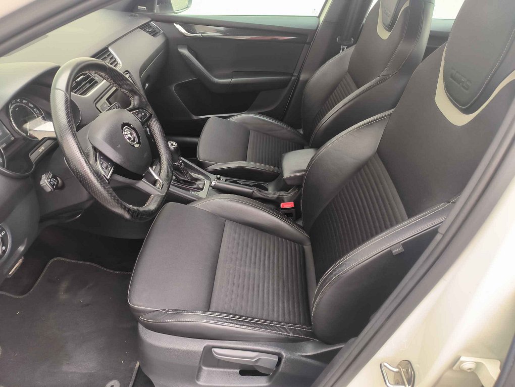 Škoda Octavia III 2.0 TDi RS