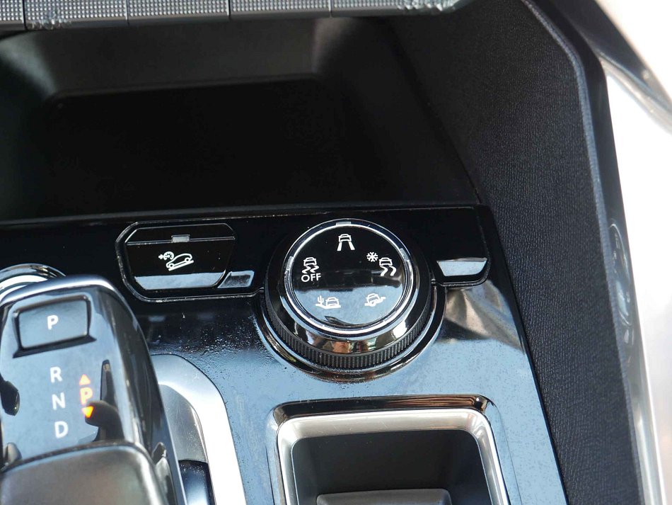 Peugeot 3008 2.0 HDi Crossway