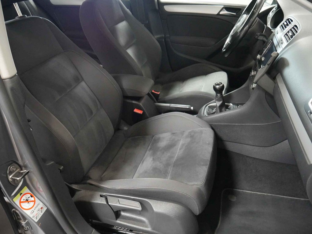Volkswagen Golf 1.4TSi 