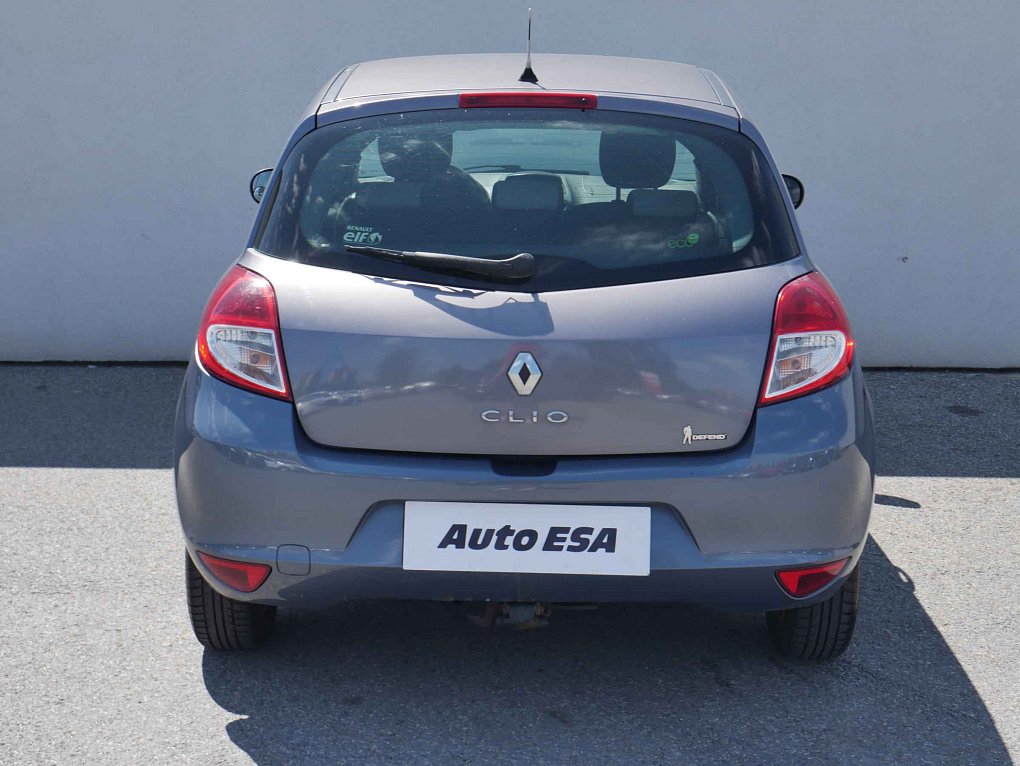 Renault Clio 1.2 i 