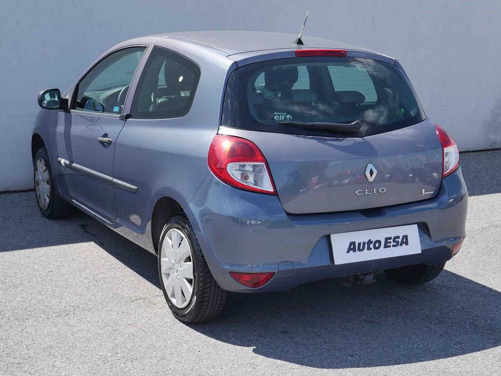 Renault Clio 1.2 i 