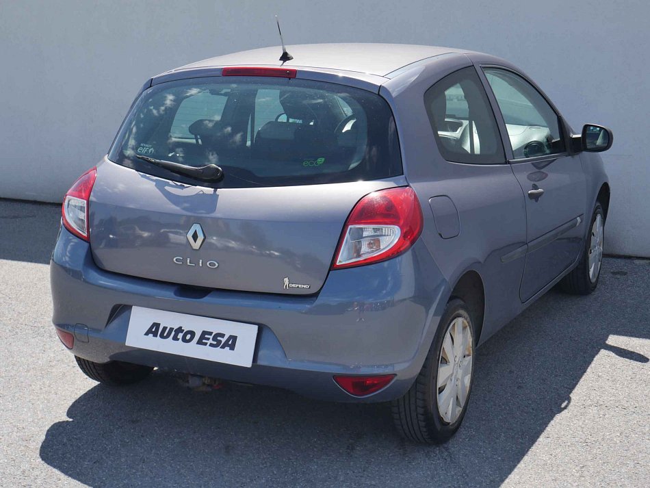 Renault Clio 1.2 i 