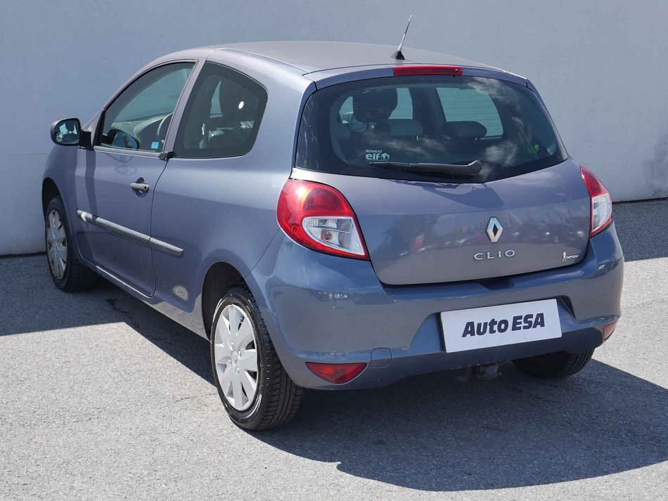 Renault Clio 1.2 i 