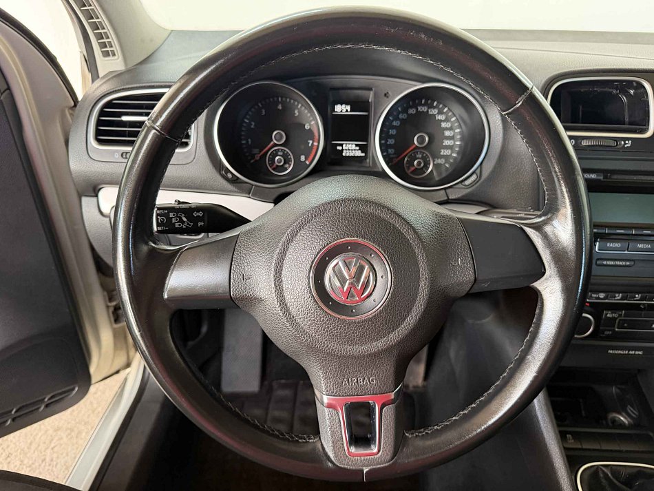 Volkswagen Golf 1.2TSi 