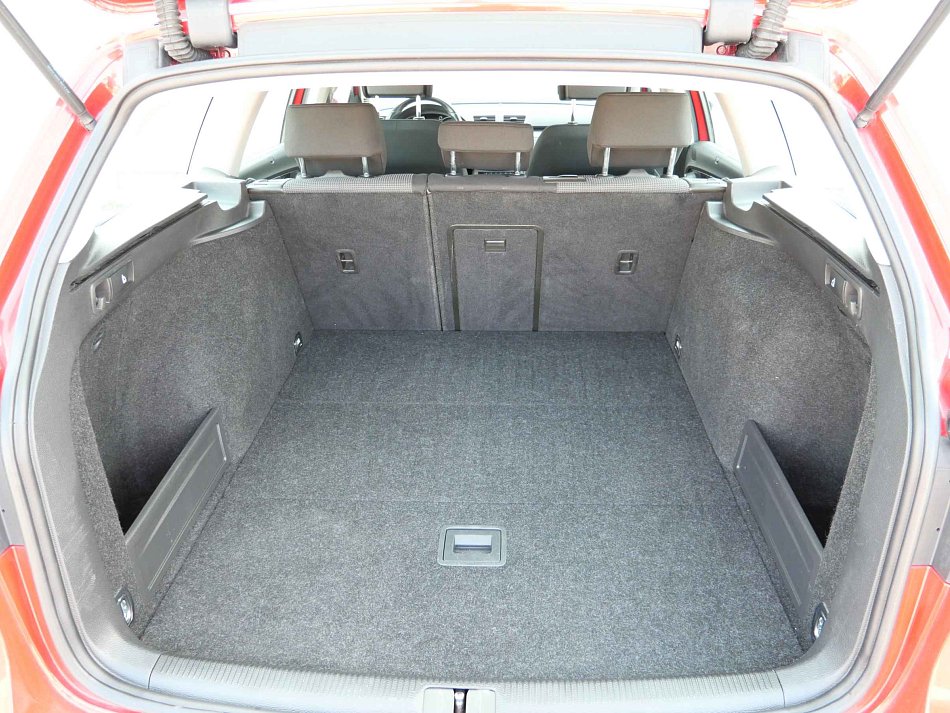 Volkswagen Passat 2.0 TDi 
