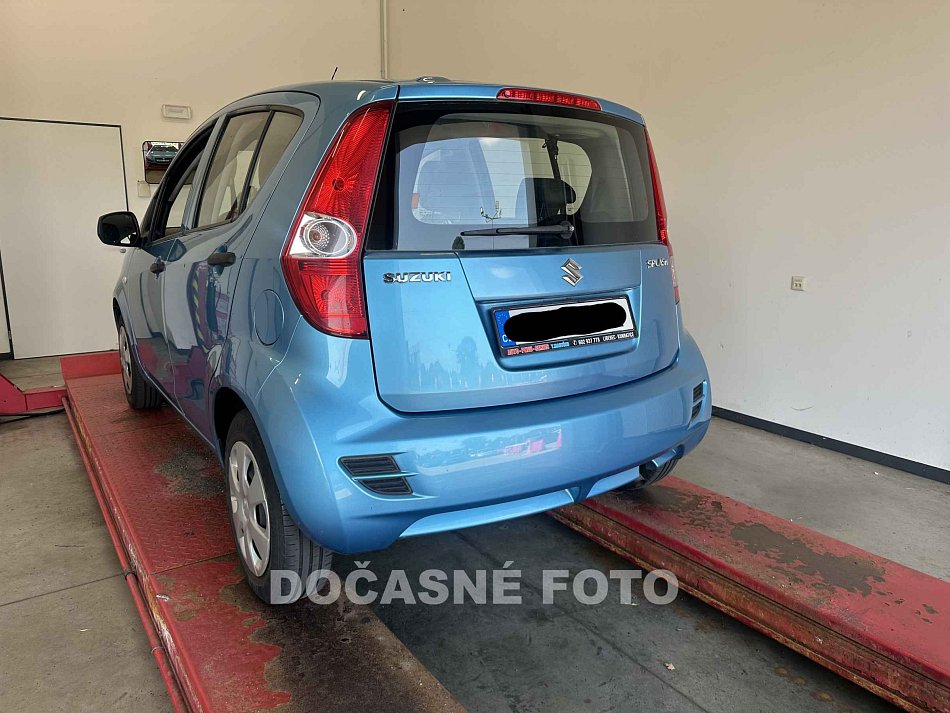 Suzuki Splash 1.0 i 