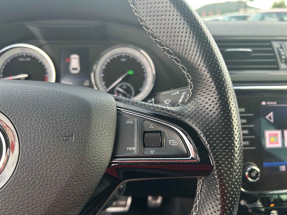 Škoda Superb III 2.0 TDi SportLine
