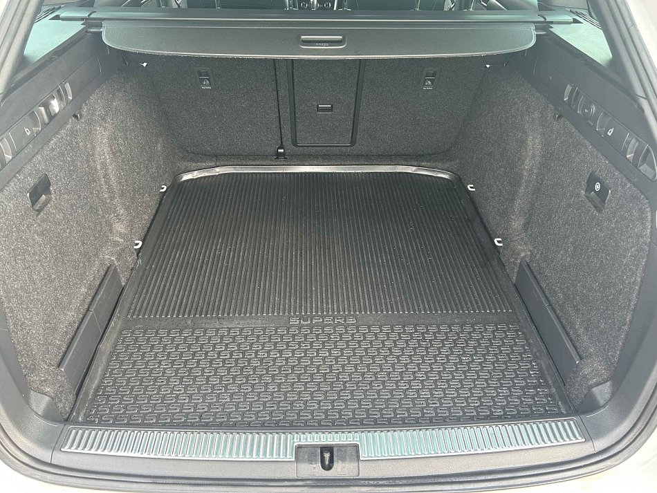 Škoda Superb III 2.0 TDi SportLine