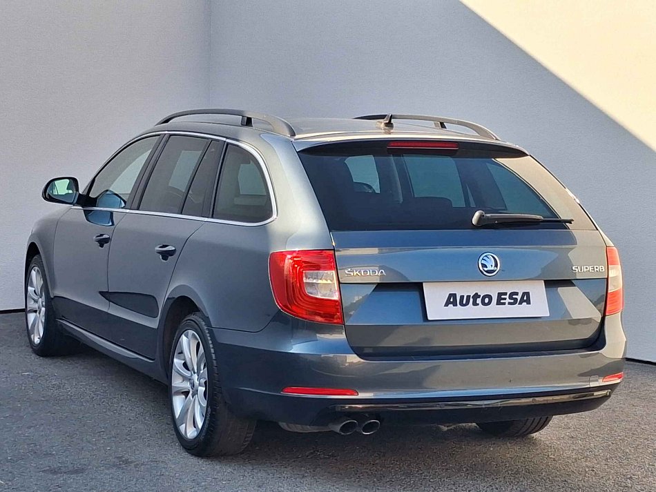 Škoda Superb II 2.0 TDi Ambition