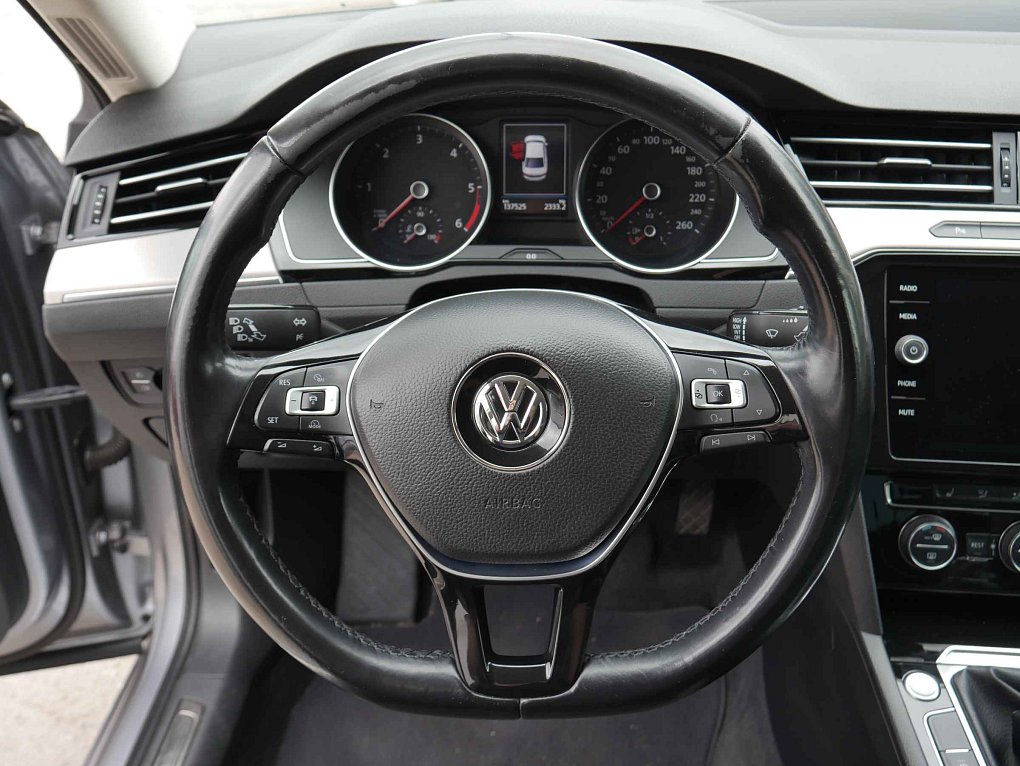 Volkswagen Passat 2.0TDi 