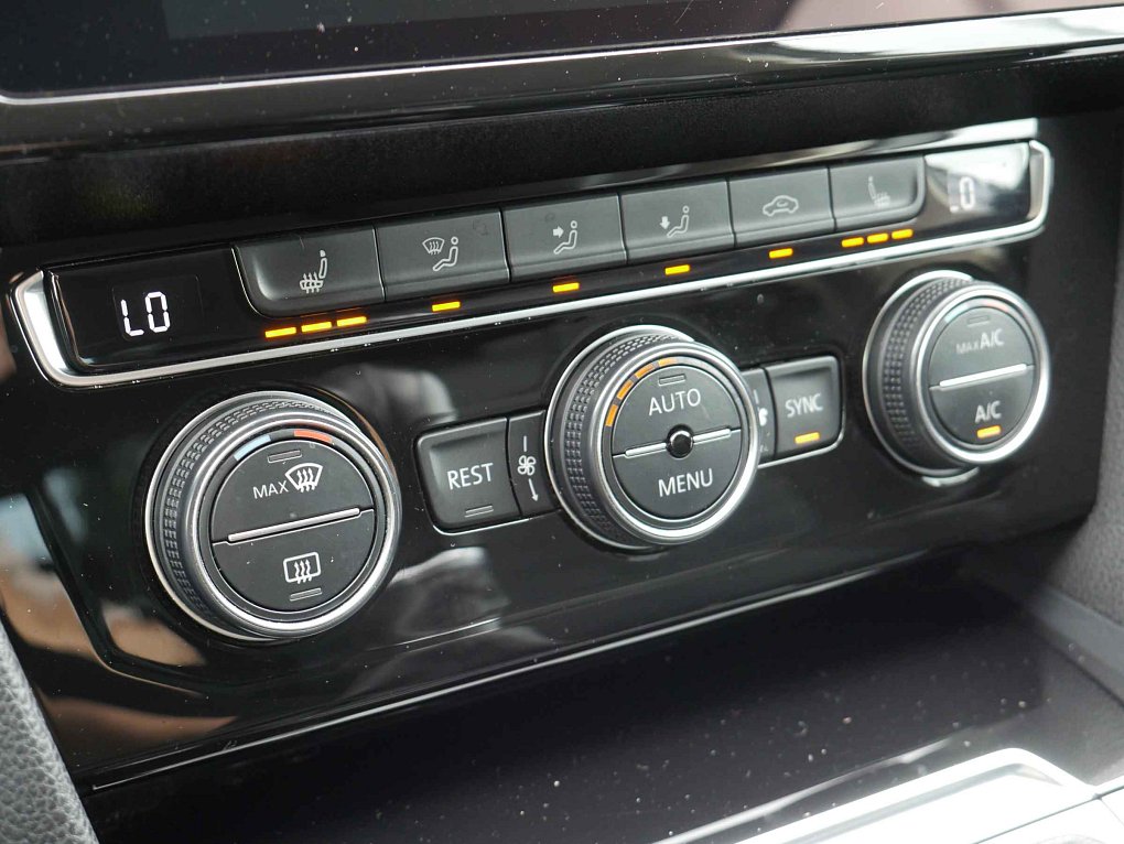Volkswagen Passat 2.0TDi 