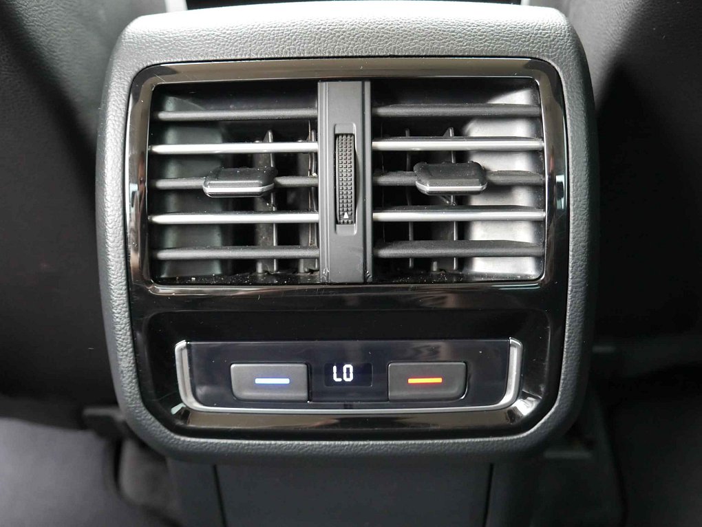 Volkswagen Passat 2.0TDi 