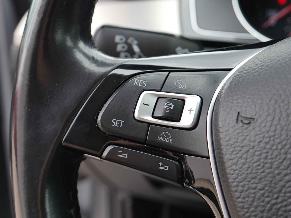Volkswagen Passat 2.0TDi 