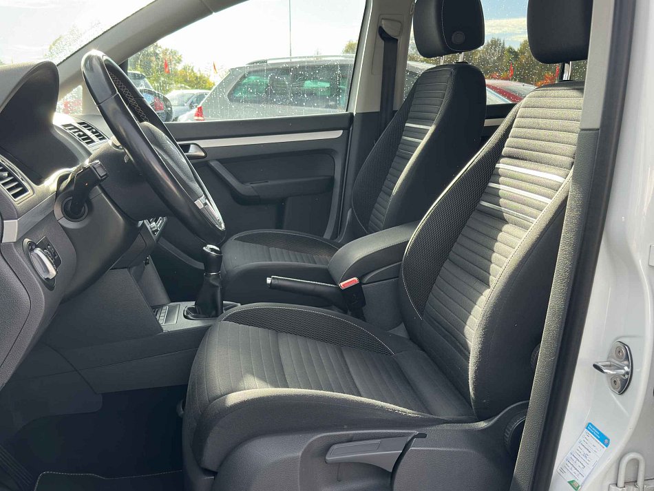 Volkswagen Touran 2.0 TDi CUP