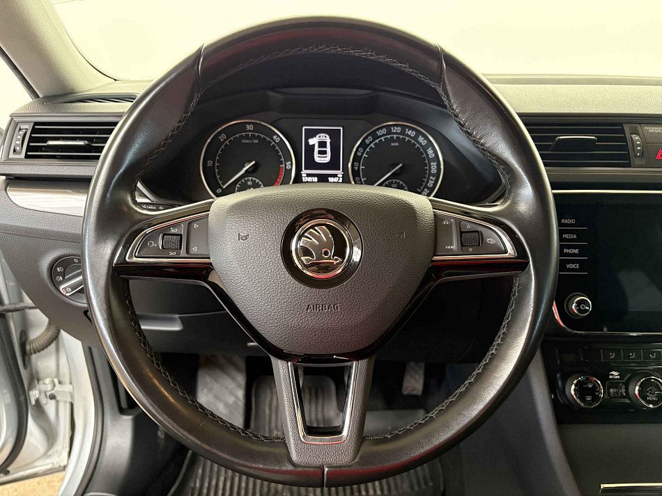 Škoda Superb III 2.0TDi Active