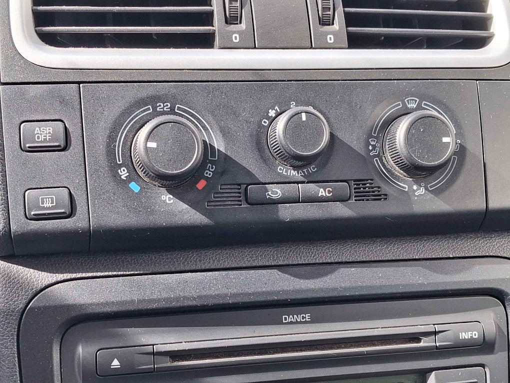 Škoda Roomster 1.4i Scout