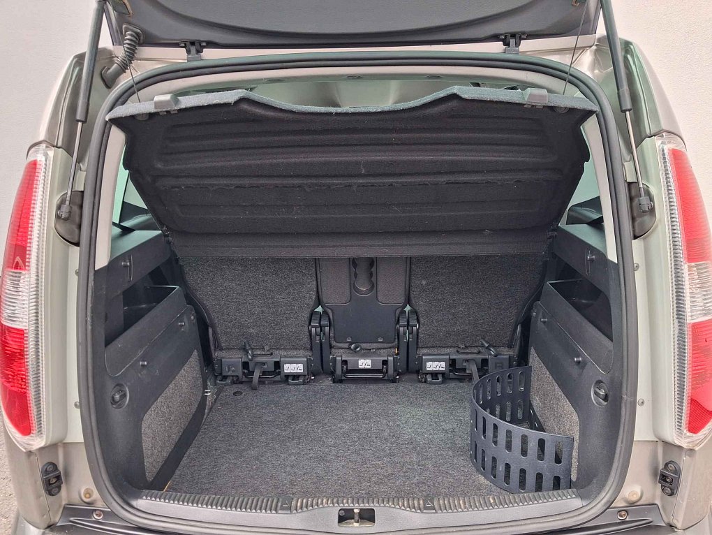 Škoda Roomster 1.4i Scout