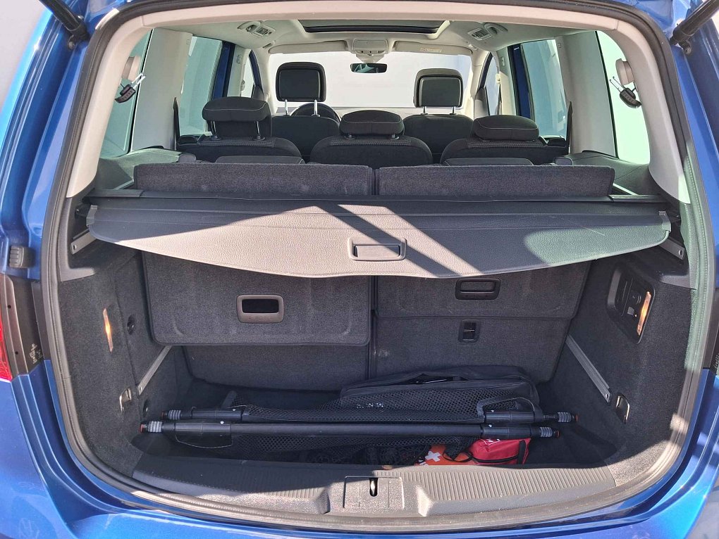 Volkswagen Sharan 2.0 TDi Comfortline 7míst