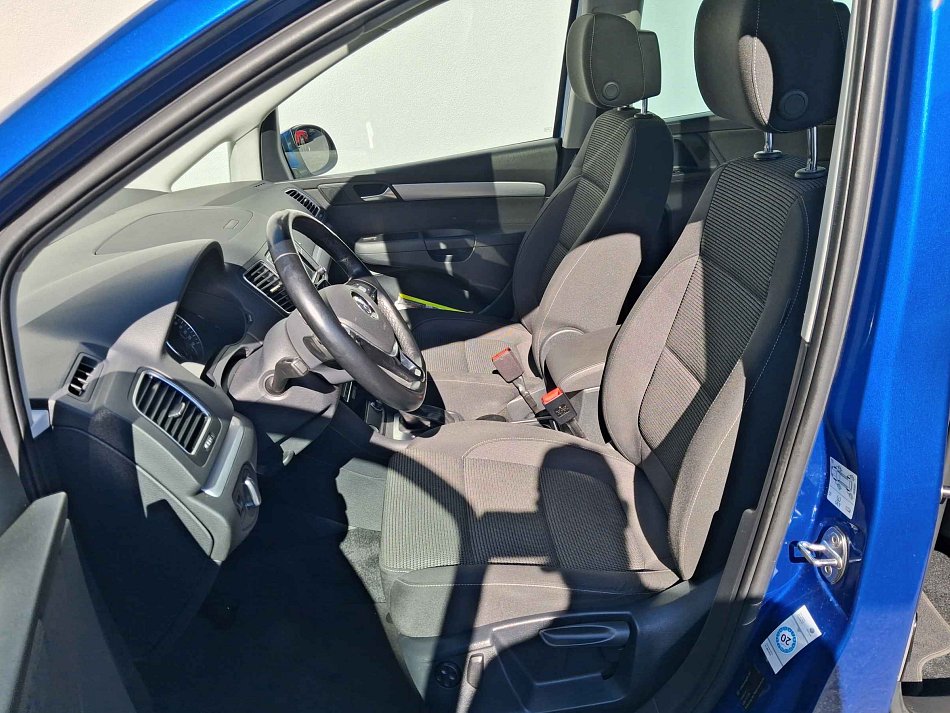 Volkswagen Sharan 2.0 TDi Comfortline 7míst