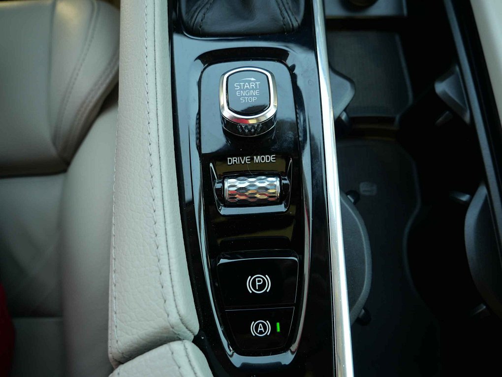 Volvo V90 2.0 D5 Cross Country 4x4