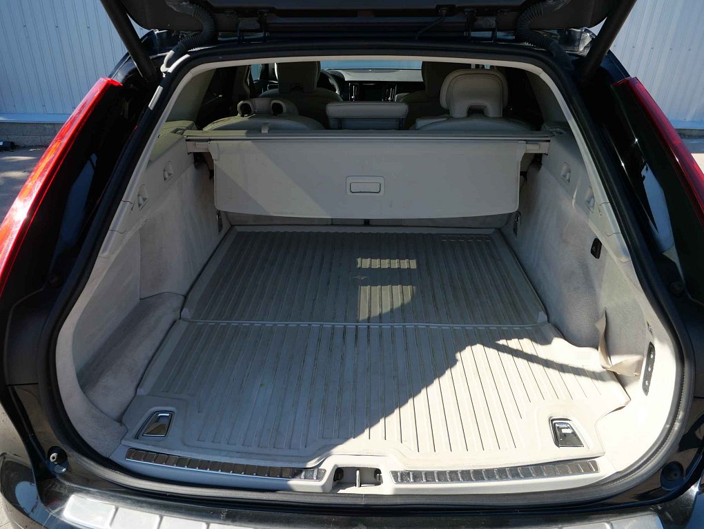 Volvo V90 2.0 D5 Cross Country 4x4