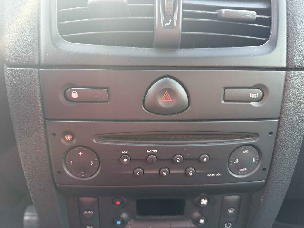 Renault Clio 1.2i 