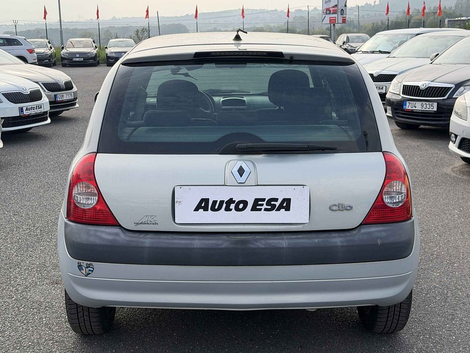 Renault Clio 1.2i 