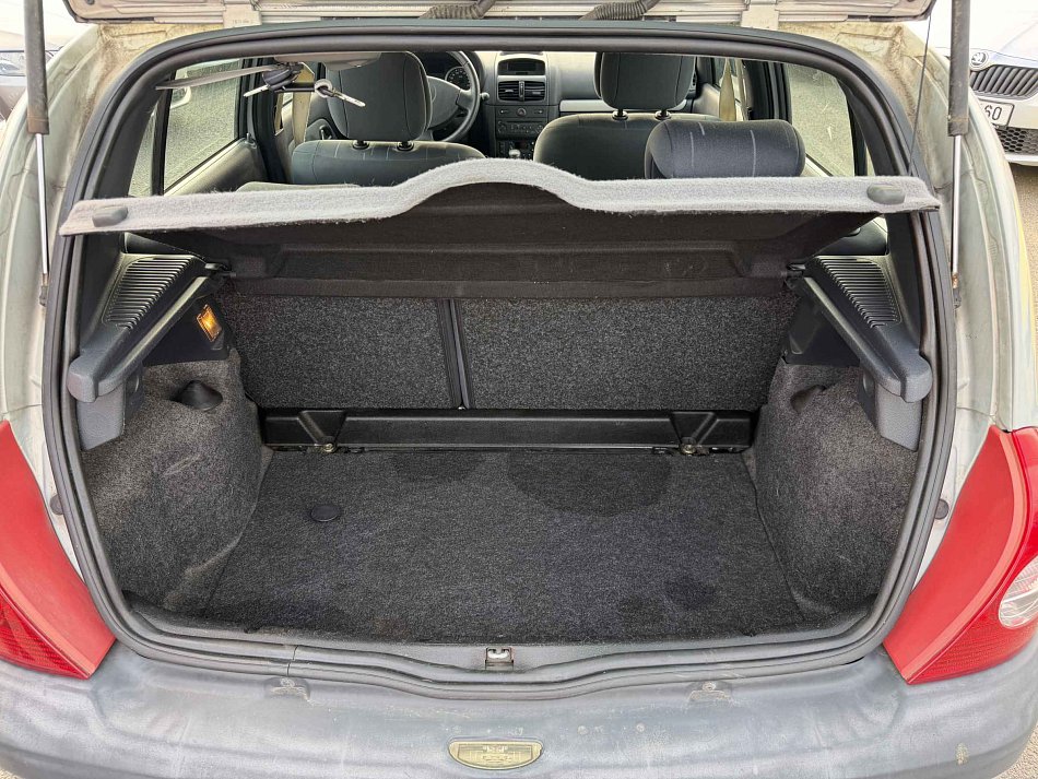 Renault Clio 1.2i 