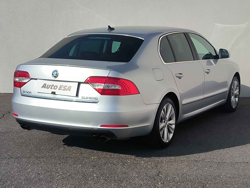 Škoda Superb II 3.6 FSi  4x4