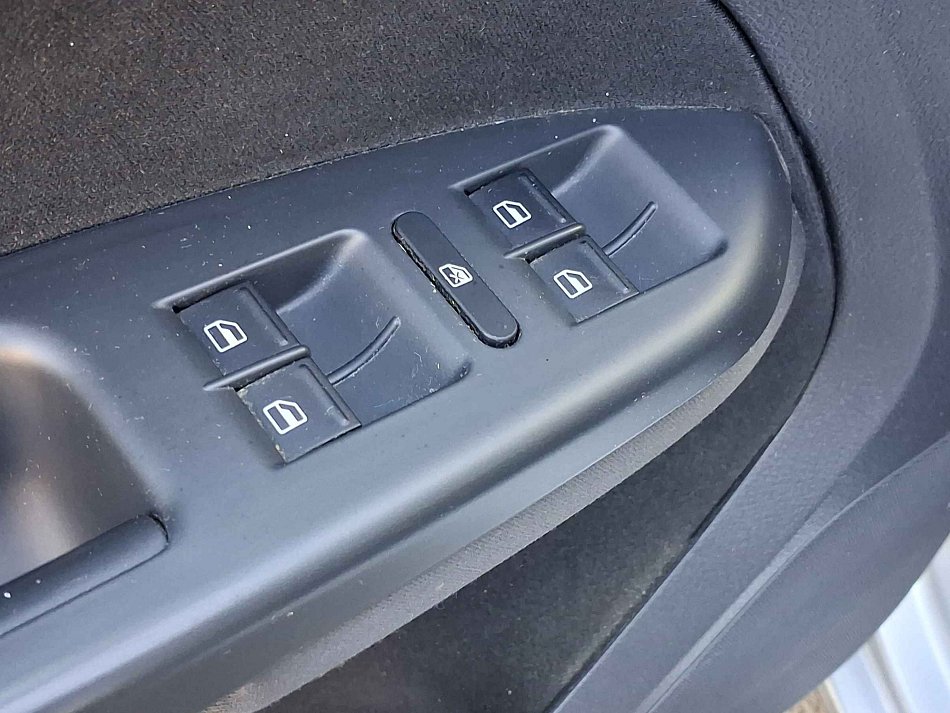 Volkswagen Touran 2.0 i 