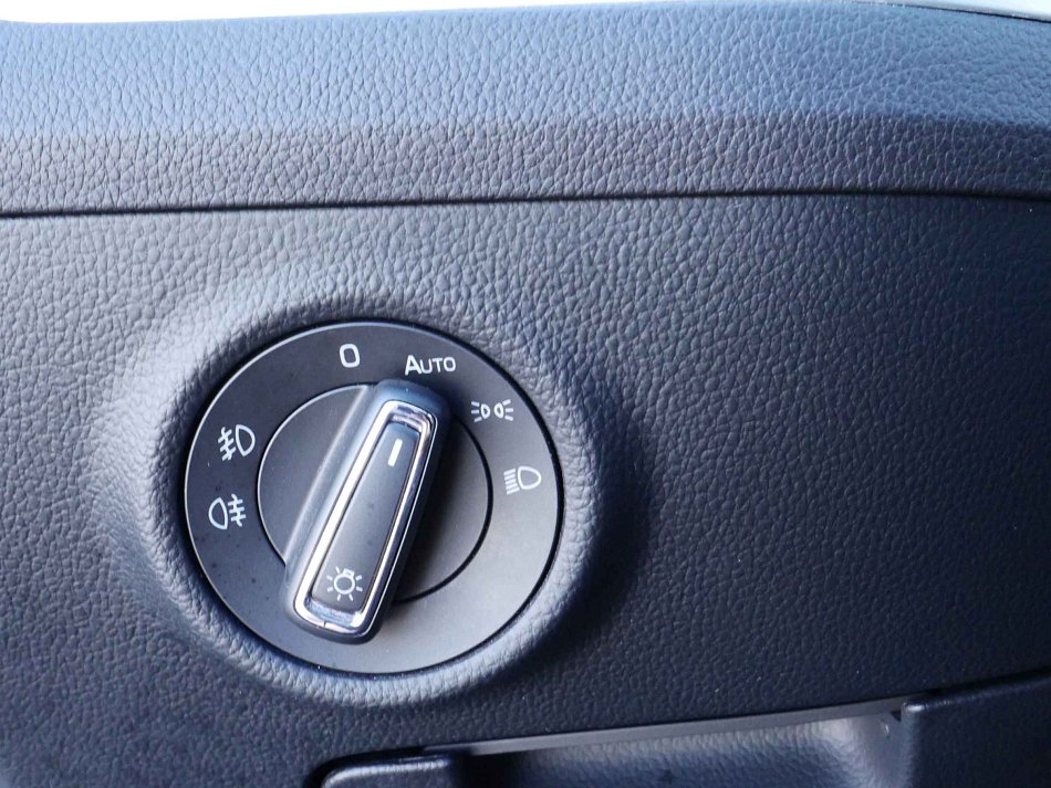 Škoda Superb III 2.0 TDi Ambition