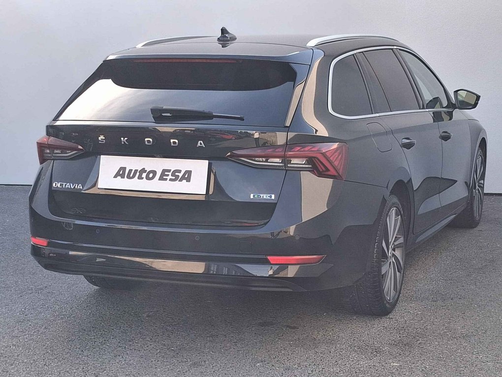 Škoda Octavia IV 1.5TSi e-TEC 
