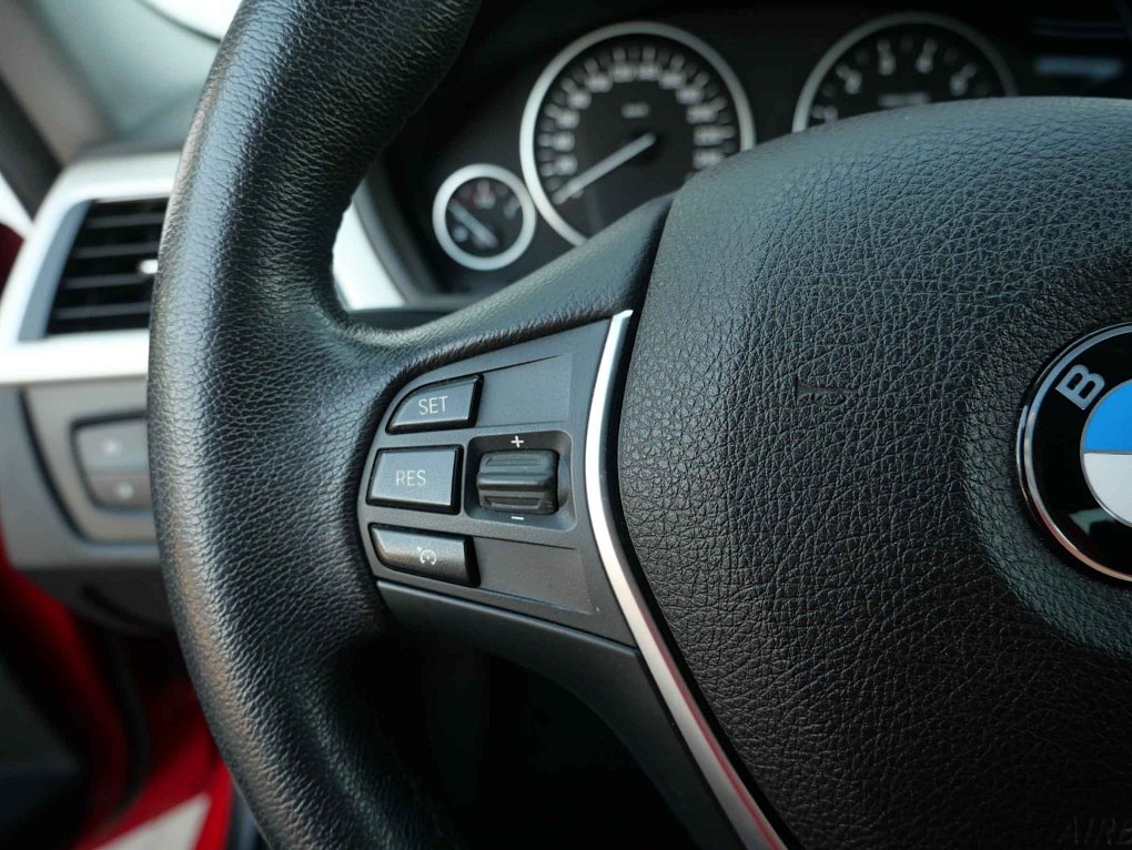 BMW Řada 3 2.0T  320i xDrive