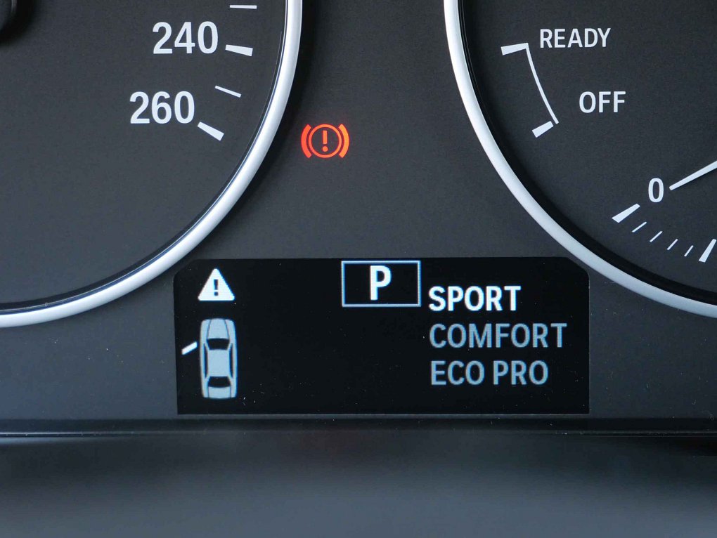BMW Řada 3 2.0T  320i xDrive