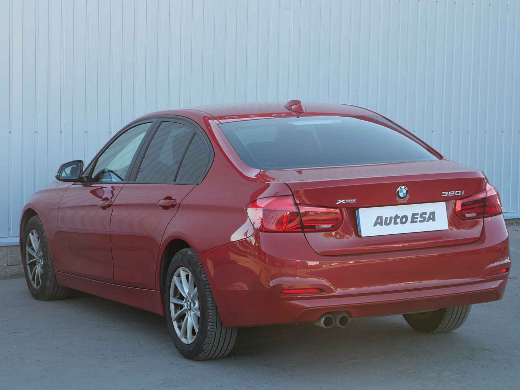 BMW Řada 3 2.0T  320i xDrive